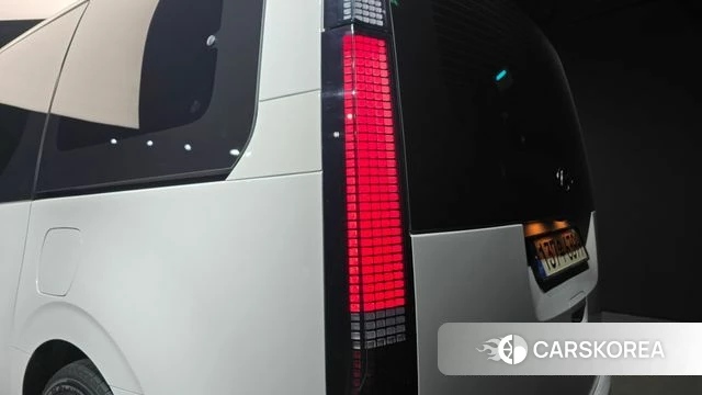 Hyundai Staria 2021 Белый из Кореи, фото 3