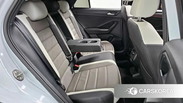Volkswagen T-Roc 2022 Белый из Кореи, фото 3