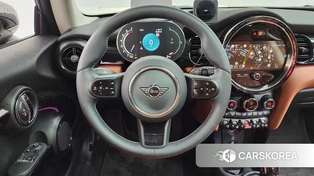 Mini Cooper S 2023 Белый из Кореи, фото 3