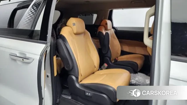 Kia Carnival 4th generation 2023 Белый из Кореи, фото 3