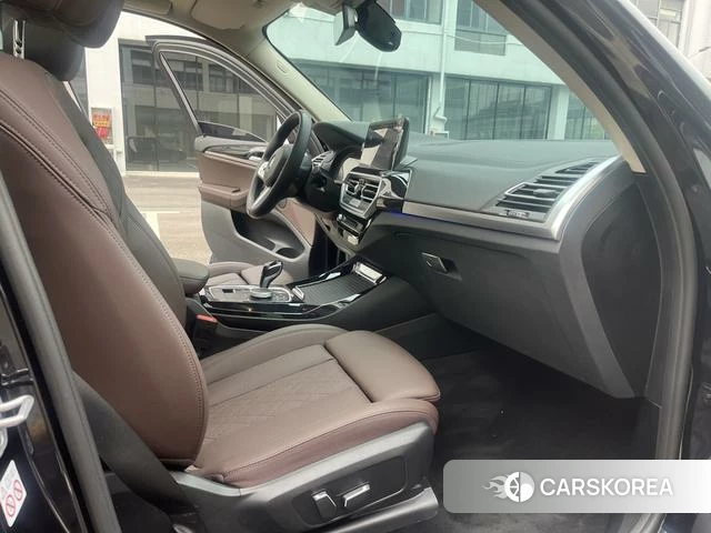 BMW X3 2024 Черный из Китая, фото 3