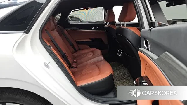 Kia The New K5 3rd generation 2025 Белый из Кореи, фото 3