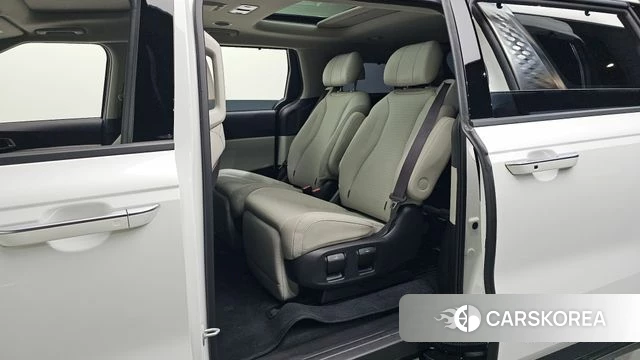 Kia Carnival 4th generation 2023 Белый из Кореи, фото 3