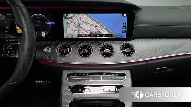 Mercedes-Benz E-Class W213 2021 Белый из Кореи, фото 3