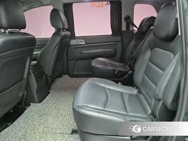 Ssangyong Korando Turismo 2018 Цвет тростника из Кореи, фото 3