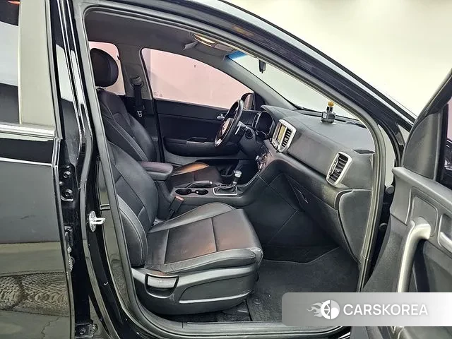 Kia Sportage The Bold 2020 Черный из Кореи, фото 3