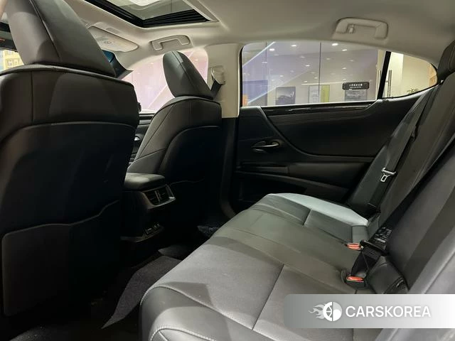 Lexus ES 2021 Синий из Китая, фото 3