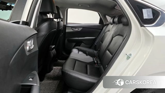 Kia Come New K3 2021 Белый из Кореи, фото 3