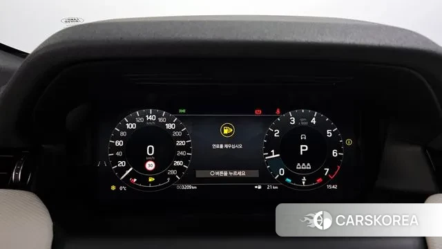 Land Rover Discovery Sports 2nd Generation 2025 Белый из Кореи, фото 3