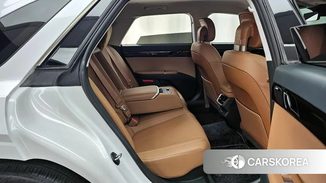 Hyundai Grandeur Hybrid (GN7) 2023 Белый из Кореи, фото 3