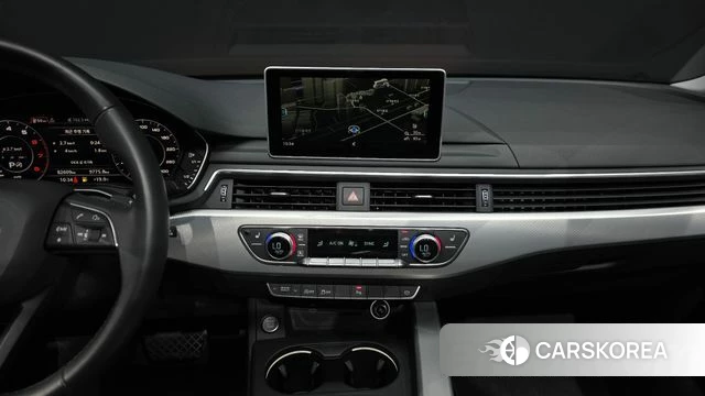 Audi A4 (B9) 2019 Белый из Кореи, фото 3