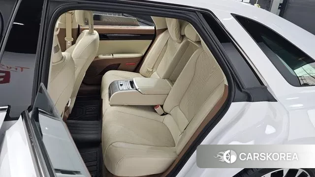 Hyundai Grandeur (GN7) 2023 Белый из Кореи, фото 3