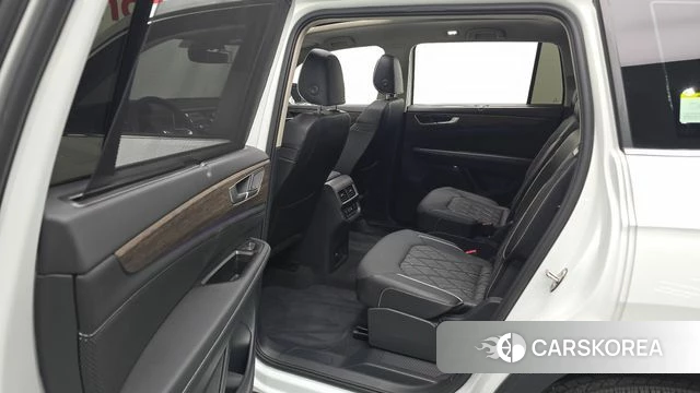 Volkswagen Atlas 2025 Белый из Кореи, фото 3