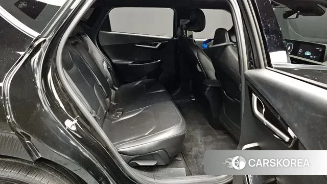 Kia EV6 2023 Черный из Кореи, фото 3