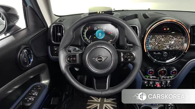 Mini Cooper S Countryman 2023 Зеленый из Кореи, фото 3