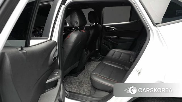 Chevrolet (GM Daewoo) Trax Crossover 2023 Белый из Кореи, фото 3