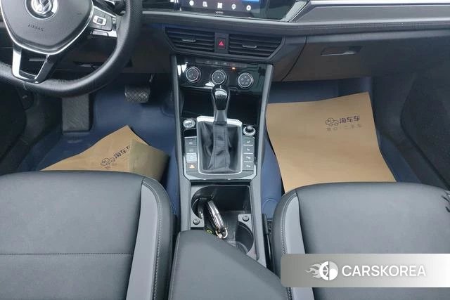Volkswagen Sagitar 2020 Белый из Китая, фото 3