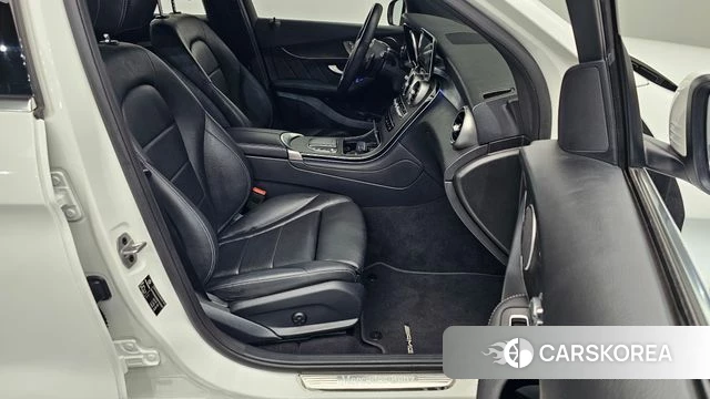 Mercedes-Benz GLC-Class X253 2021 Белый из Кореи, фото 3