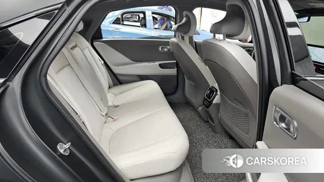 Hyundai Ionic 6 2023 Черный из Кореи, фото 3