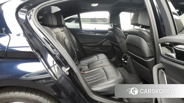 BMW 5 Series (G30) 2022 Черный из Кореи, фото 3