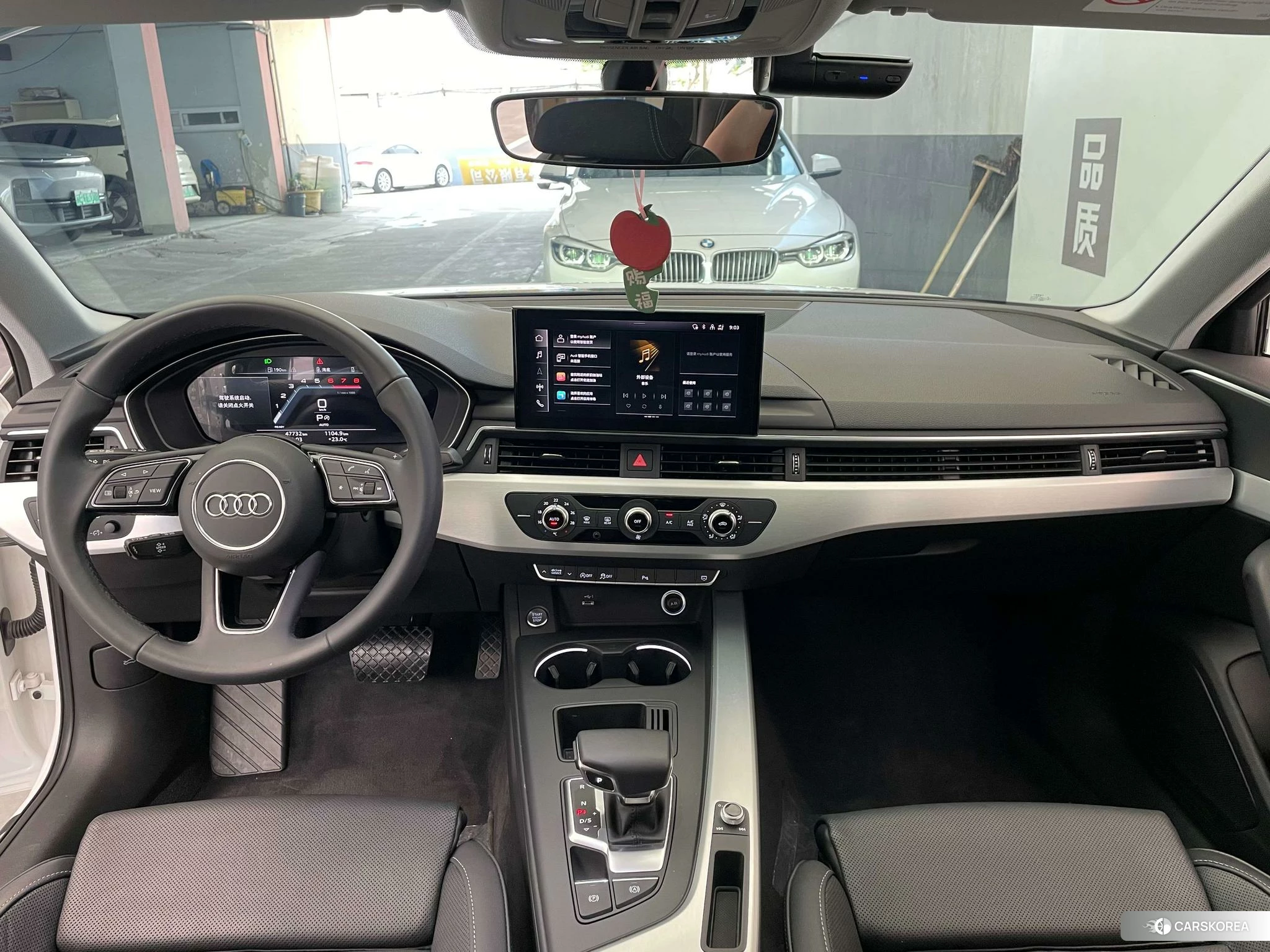 Audi A4L 2021 Белый из Китая, фото 3