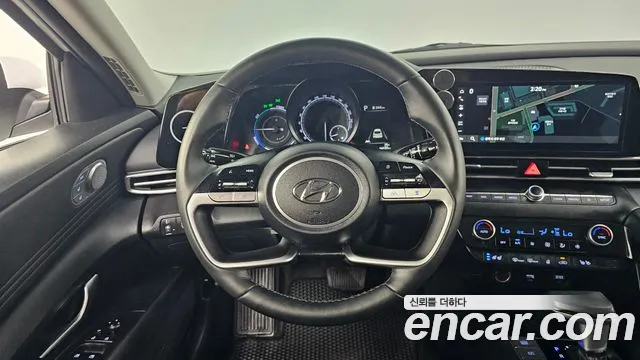 Hyundai Avante Hybrid (CN7) 2022 Белый из Кореи, фото 3