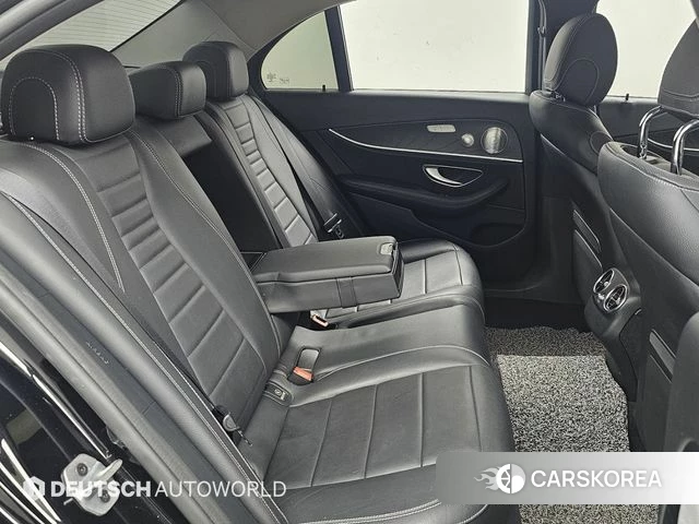 Mercedes-Benz E-Class W213 2018 Черный из Кореи, фото 3