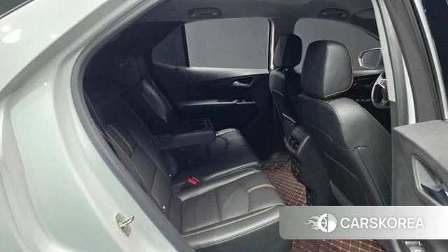 Chevrolet (GM Daewoo) The New Equinox 2022 Белый из Кореи, фото 3