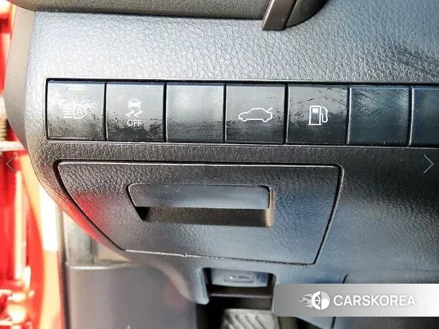 Toyota Camry (XV70) 2018 Красный из Кореи, фото 3