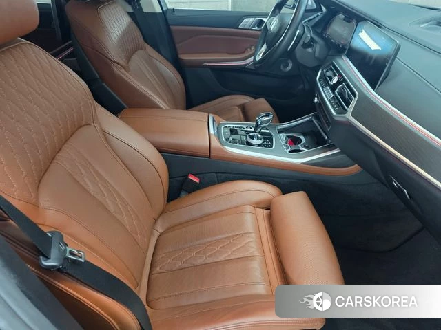 BMW X7 (G07) 2021 Черный из Кореи, фото 3