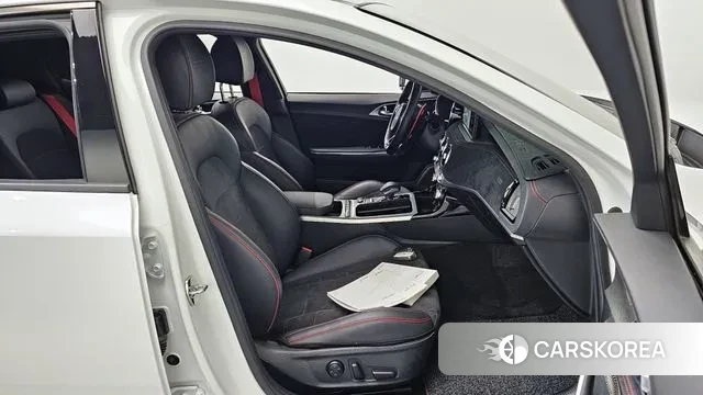 Kia Stinger Meister 2022 Белый из Кореи, фото 3