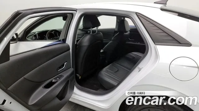 Hyundai Avante Hybrid (CN7) 2021 Белый из Кореи, фото 3