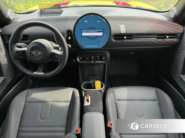 MINI JCW 2026 Желтый из Китая, фото 3