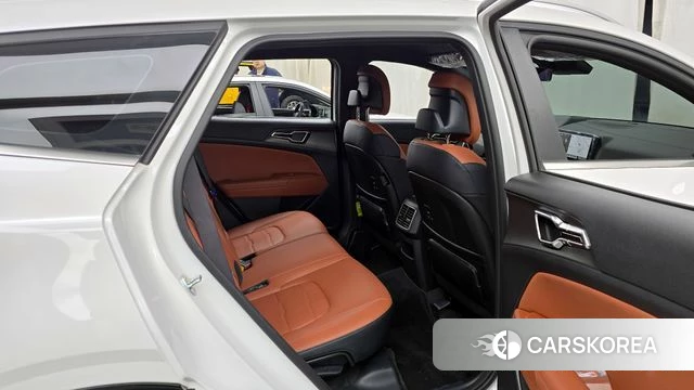 Kia The New Sportage 5th Generation 2025 Белый из Кореи, фото 3