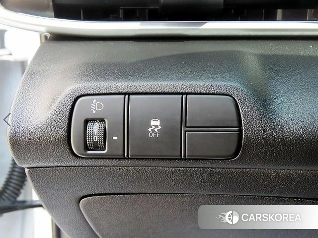 Hyundai The New Avante (CN7) 2023 Белый из Кореи, фото 3