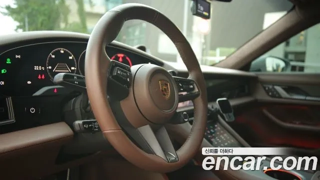 Porsche Taycan 2022 Серебристо-серый из Кореи, фото 3