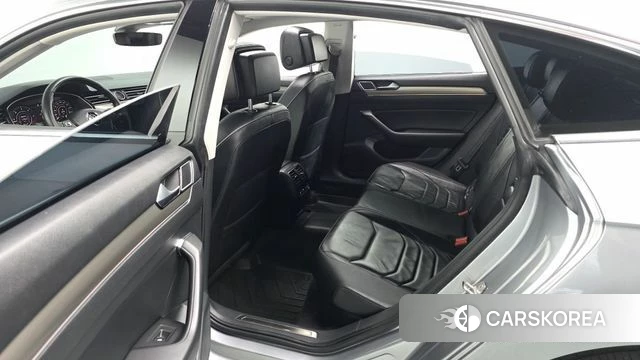 Volkswagen Arteon 2019 Серебряный из Кореи, фото 3