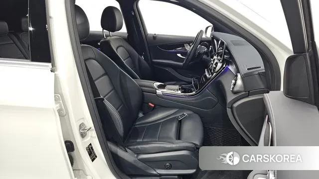 Mercedes-Benz GLC-Class X253 2020 Белый из Кореи, фото 3