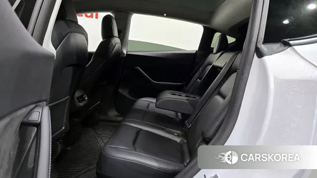 Tesla Model Y 2022 Белый из Кореи, фото 3