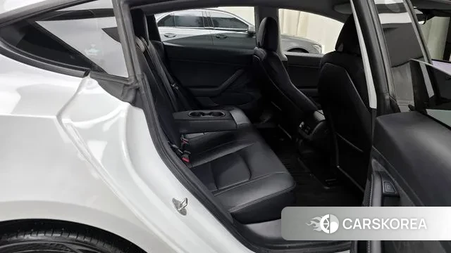 Tesla Model 3 2021 Белый из Кореи, фото 3