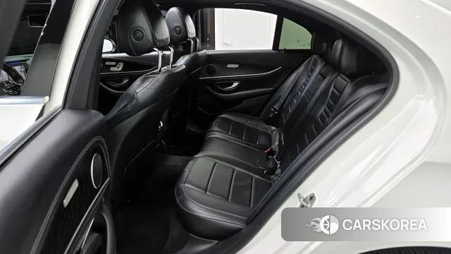 Mercedes-Benz E-Class W213 2020 Белый из Кореи, фото 3