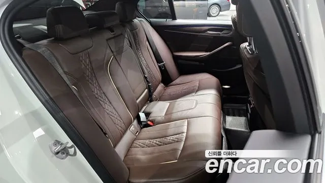 BMW 5 Series (G30) 2020 Белый из Кореи, фото 3