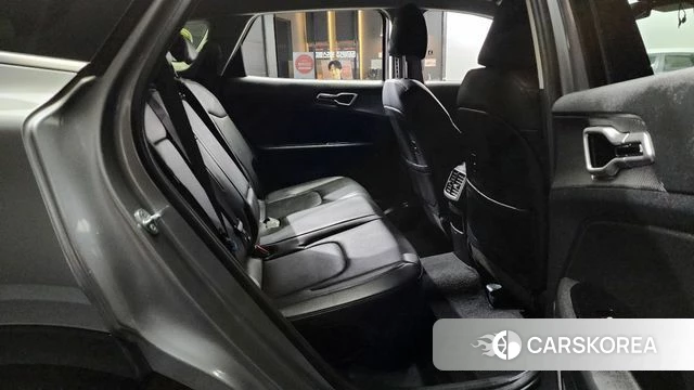 Kia Sportage 5th Generation Hybrid 2022 Серебристо-серый из Кореи, фото 3