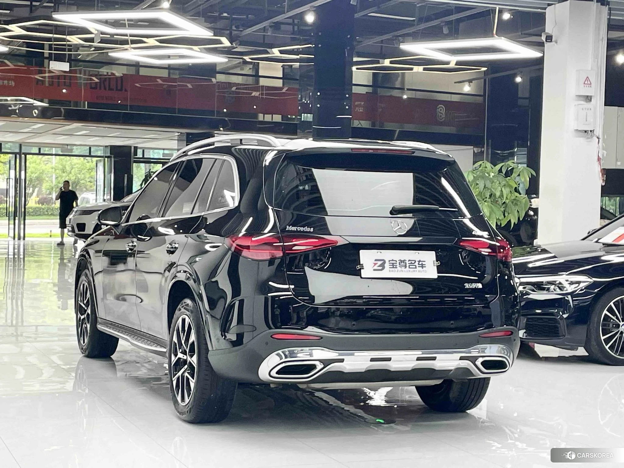 Mercedes-Benz GLC 2023 Черный из Китая, фото 3