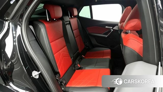 BMW X2 (U10) 2024 Черный из Кореи, фото 3