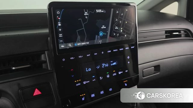 Hyundai Staria 2023 Серый из Кореи, фото 3