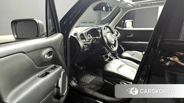 Jeep Renegade 2021 Черный из Кореи, фото 3