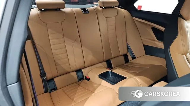 BMW M2 (G87) 2024 Белый из Кореи, фото 3