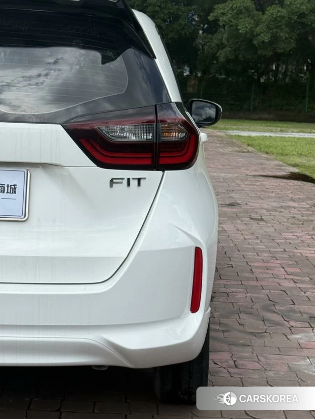Honda Fit 2021 Белый из Китая, фото 3