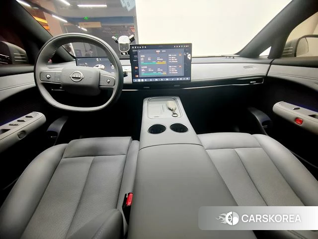 Nissan N7 2025 Серебристо-серый из Китая, фото 3